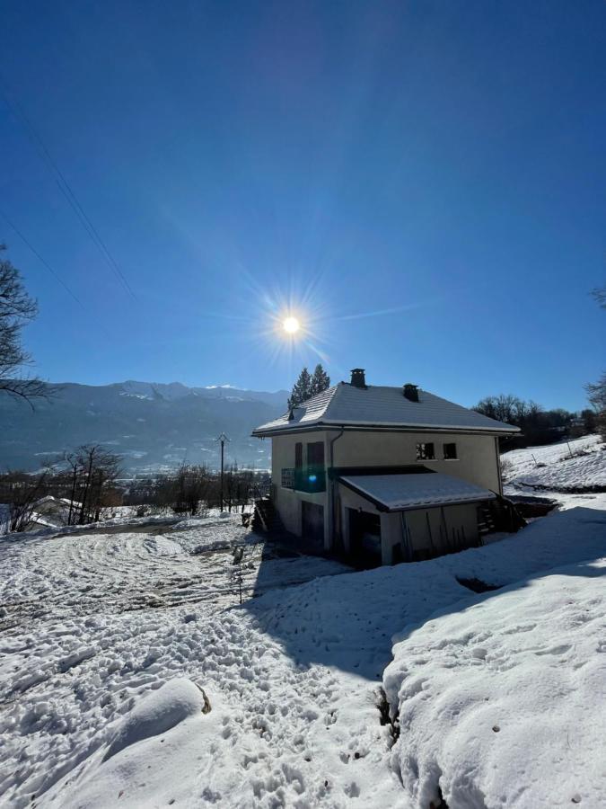 Petit Logement Cosy Dans Maison Au Calme Verrens-Arvey Kültér fotó